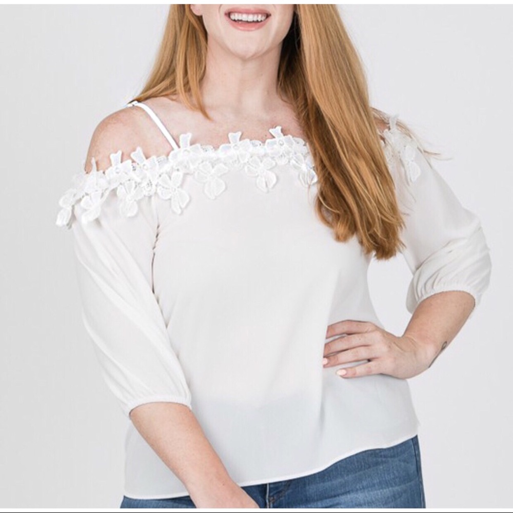 PLUS SIZE!!! Crochet Trim Top